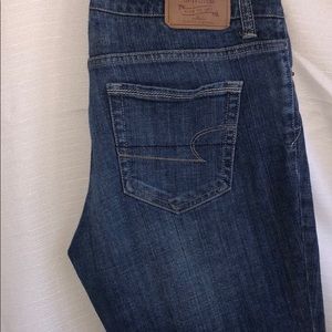 American Eagle Size 10 Denim Straight Leg Jean